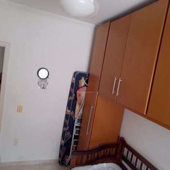 Casa em Praia Grande, bairro Guilhermina