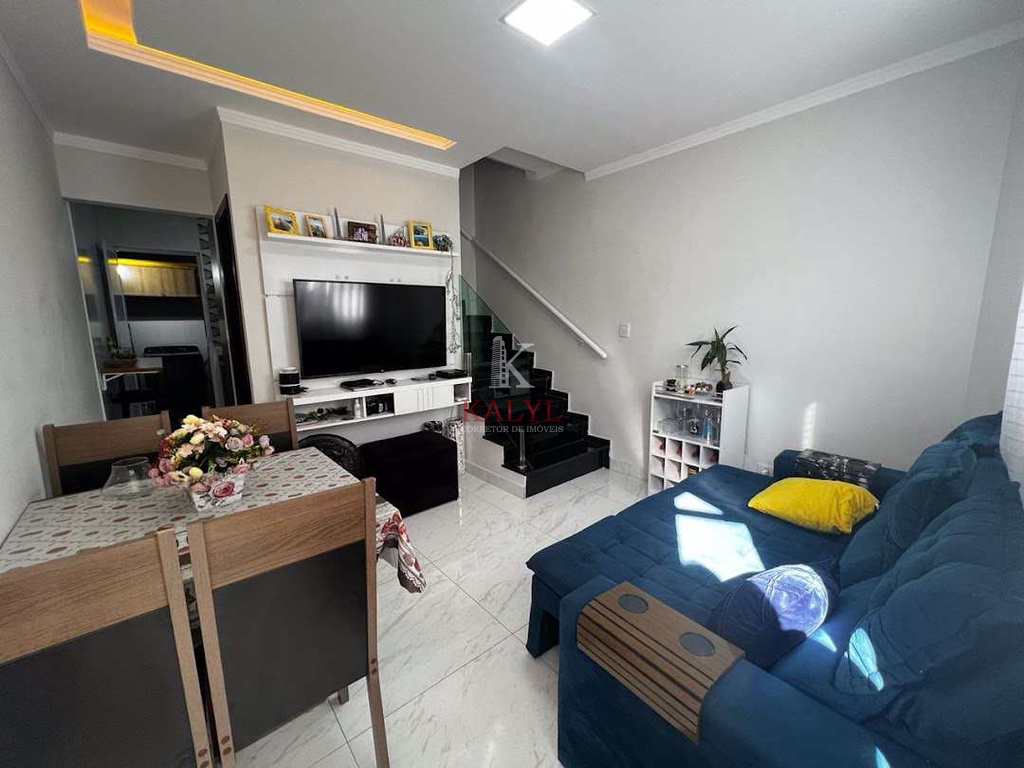 Casa em Praia Grande, no bairro Aviação