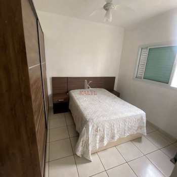 Sobrado em Praia Grande, bairro Ocian