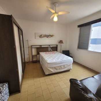 Apartamento em Praia Grande, bairro Guilhermina