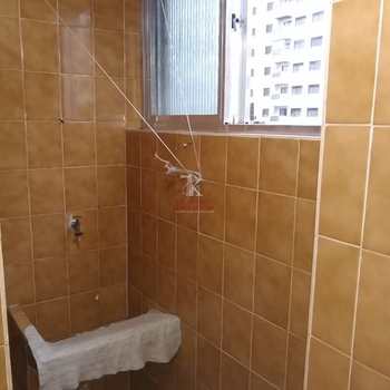 Apartamento em Praia Grande, bairro Guilhermina