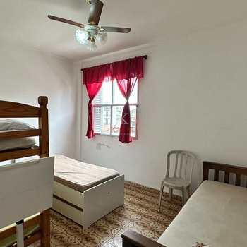 Apartamento em Praia Grande, bairro Guilhermina