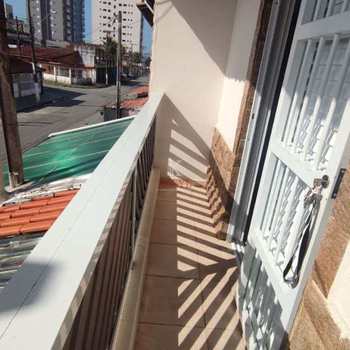 Sobrado em Praia Grande, bairro Caiçara