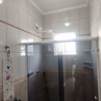 Sobrado em Praia Grande, bairro Caiçara
