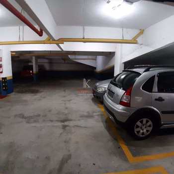Apartamento em Praia Grande, bairro Guilhermina
