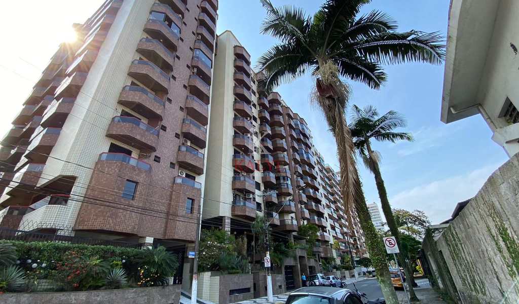 Apartamento em Praia Grande, bairro Canto do Forte