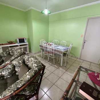 Apartamento em Praia Grande, bairro Guilhermina