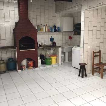 Casa em Praia Grande, bairro Guilhermina
