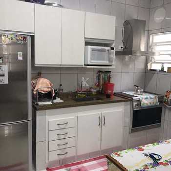 Casa em Praia Grande, bairro Guilhermina