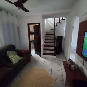 Sobrado em Praia Grande, bairro Aviação