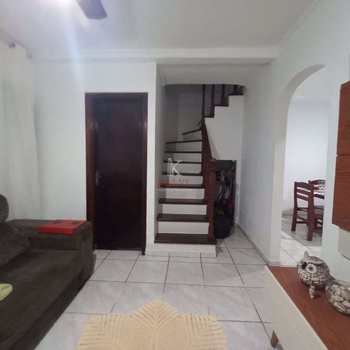 Sobrado em Praia Grande, bairro Aviação