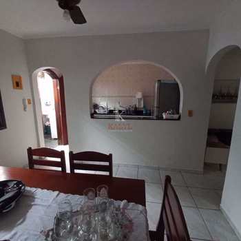 Sobrado em Praia Grande, bairro Aviação