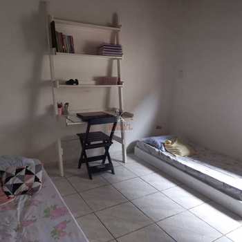 Sobrado em Praia Grande, bairro Aviação