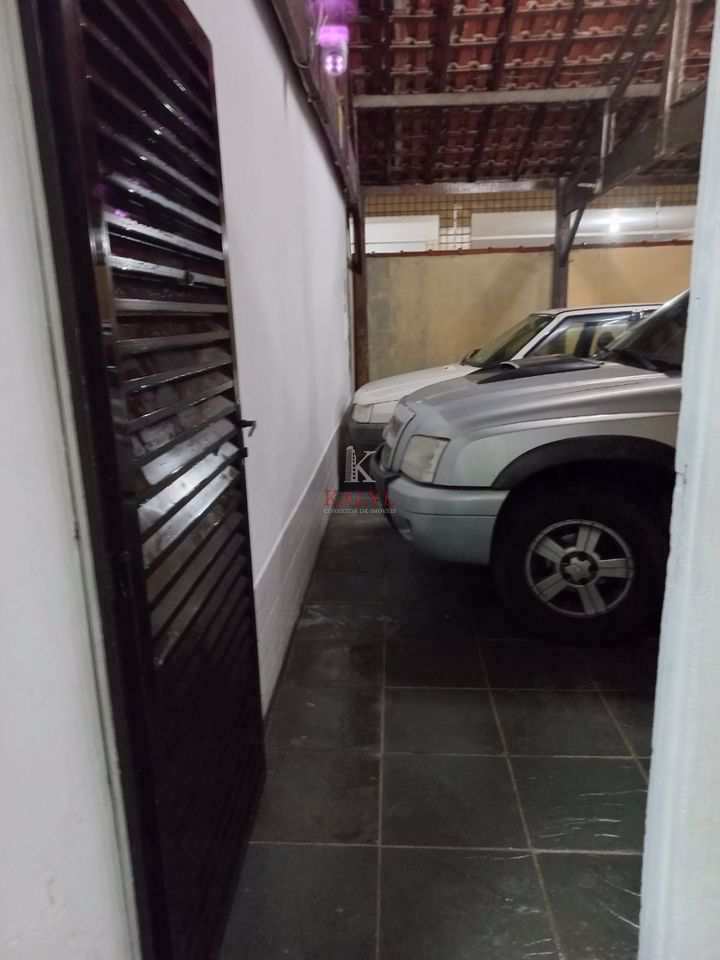 Sobrado em Praia Grande, no bairro Aviação