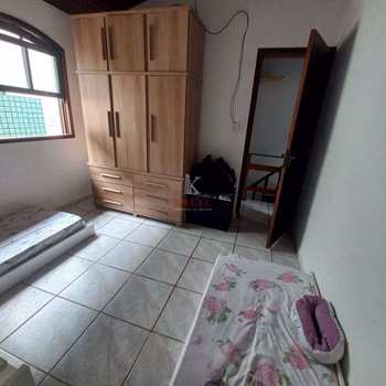 Sobrado em Praia Grande, bairro Aviação