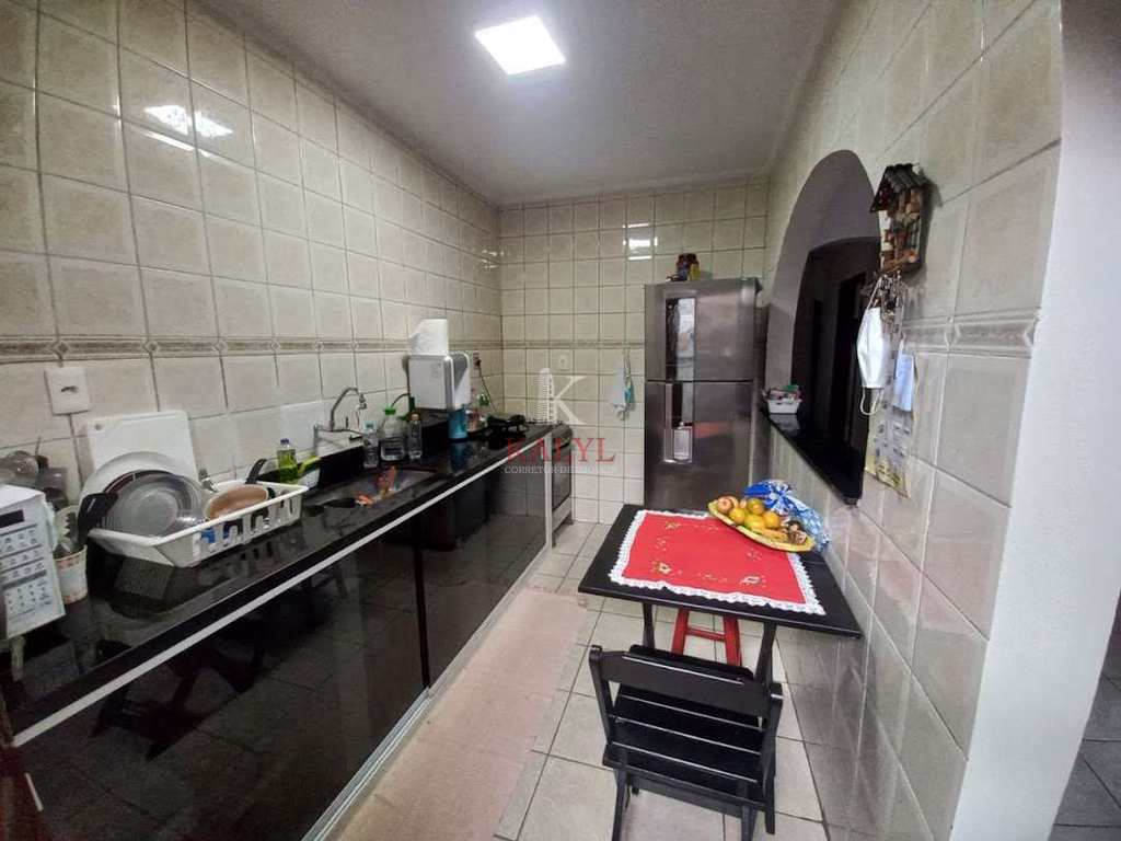 Sobrado em Praia Grande, no bairro Aviação