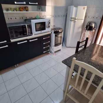 Sobrado em Praia Grande, bairro Ocian