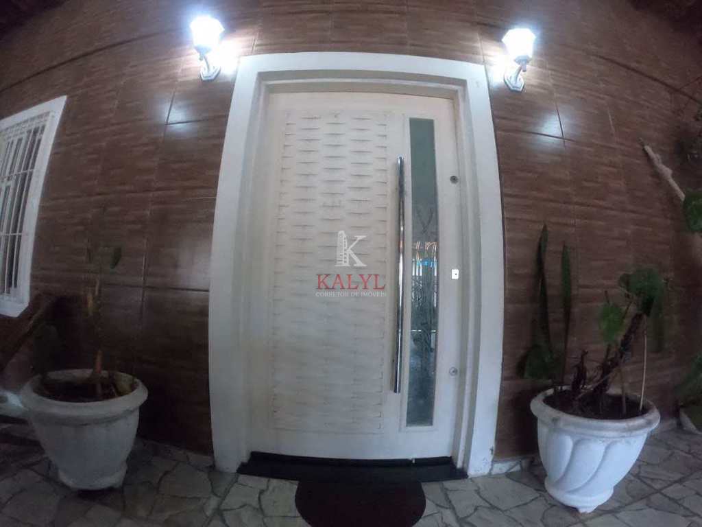 Casa em Praia Grande, no bairro Ocian