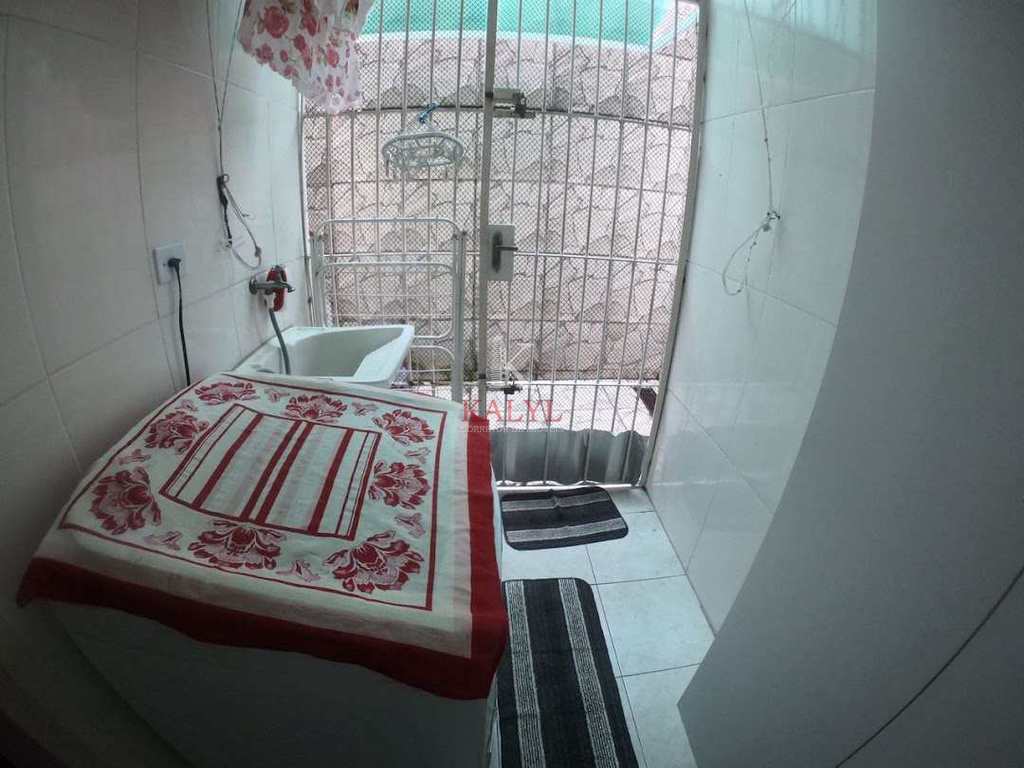 Casa em Praia Grande, no bairro Ocian