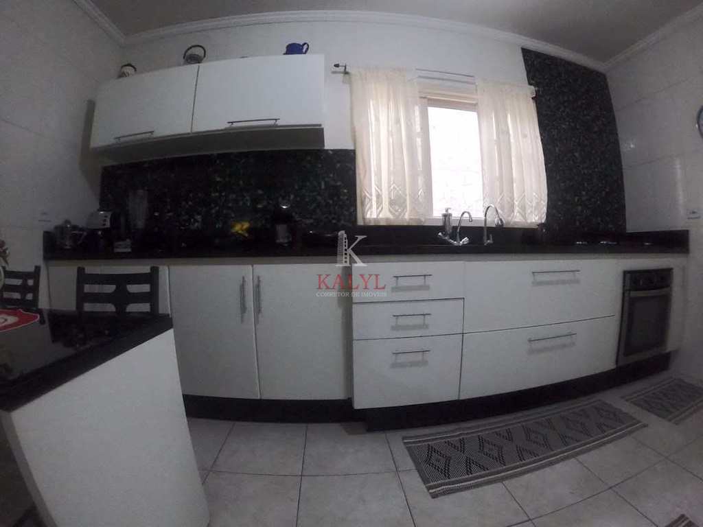 Casa em Praia Grande, no bairro Ocian