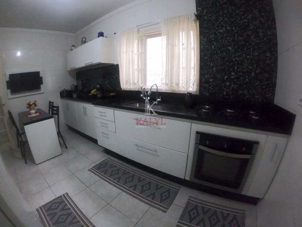 Casa em Praia Grande, no bairro Ocian