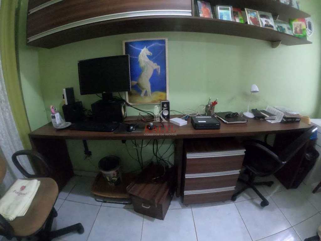 Casa em Praia Grande, no bairro Ocian