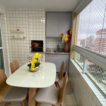 Apartamento em Praia Grande, bairro Guilhermina