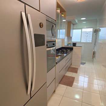 Apartamento em Praia Grande, bairro Guilhermina