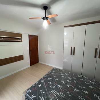 Apartamento em Praia Grande, bairro Guilhermina