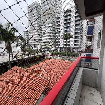 Apartamento em Praia Grande, bairro Guilhermina