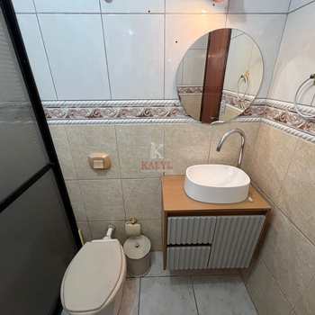 Apartamento em Praia Grande, bairro Guilhermina