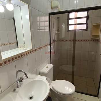 Casa em Praia Grande, bairro Guilhermina