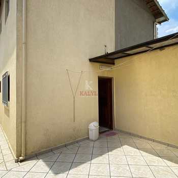 Casa em Praia Grande, bairro Guilhermina