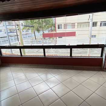Casa em Praia Grande, bairro Guilhermina