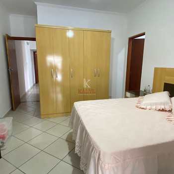 Casa em Praia Grande, bairro Guilhermina