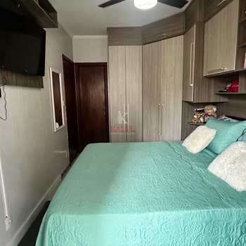 Apartamento em Praia Grande, bairro Guilhermina