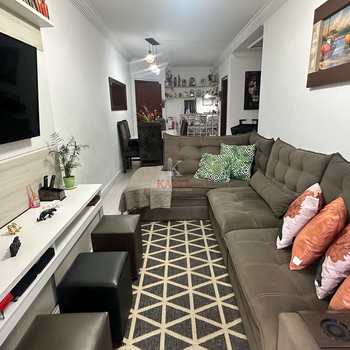 Apartamento em Praia Grande, bairro Guilhermina