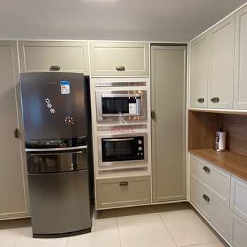 Apartamento em Praia Grande, bairro Guilhermina