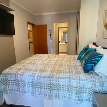 Apartamento em Praia Grande, bairro Guilhermina