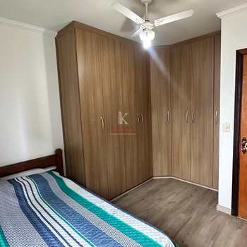 Apartamento em Praia Grande, bairro Guilhermina