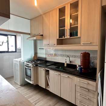 Apartamento em Praia Grande, bairro Guilhermina