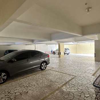 Apartamento em Praia Grande, bairro Guilhermina