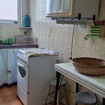 Apartamento em Praia Grande, bairro Boqueirão