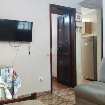 Apartamento em Praia Grande, bairro Boqueirão
