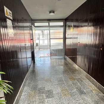 Apartamento em Praia Grande, bairro Guilhermina