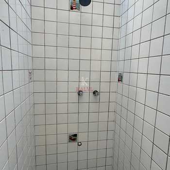 Apartamento em Praia Grande, bairro Guilhermina
