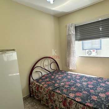 Apartamento em Praia Grande, bairro Guilhermina