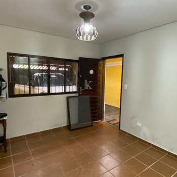 Sobrado em Praia Grande, bairro Maracanã
