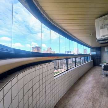 Apartamento em Praia Grande, bairro Guilhermina
