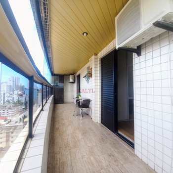 Apartamento em Praia Grande, bairro Guilhermina